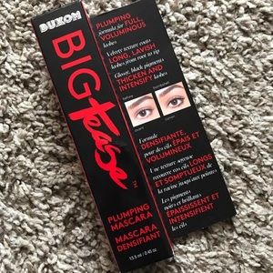 Buxom big tease plumping Mascara